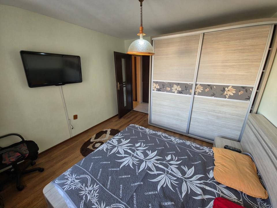 Tomis 3 apartament 3 camere decomandat Bd. Tomis
