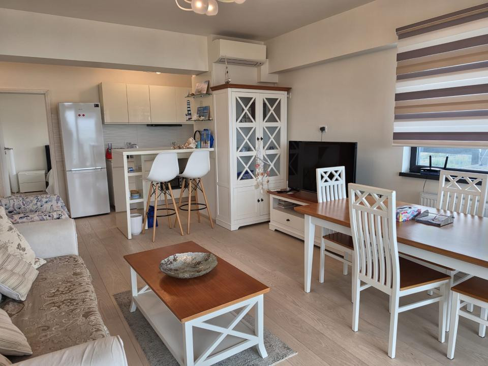 Mamaia Central apartament 2 camere vedere mare si lac
