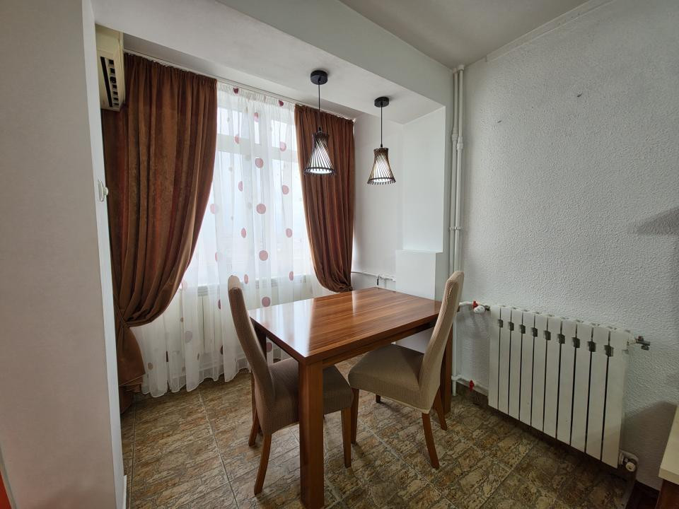 Garsonieră 30,14 mp total Zona Far Mobilată, utilată locuibilă