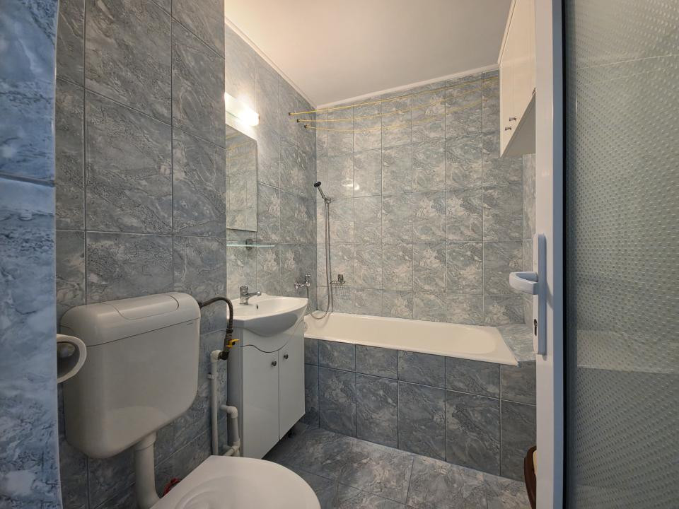 Garsonieră 30,14 mp total Zona Far Mobilată, utilată locuibilă