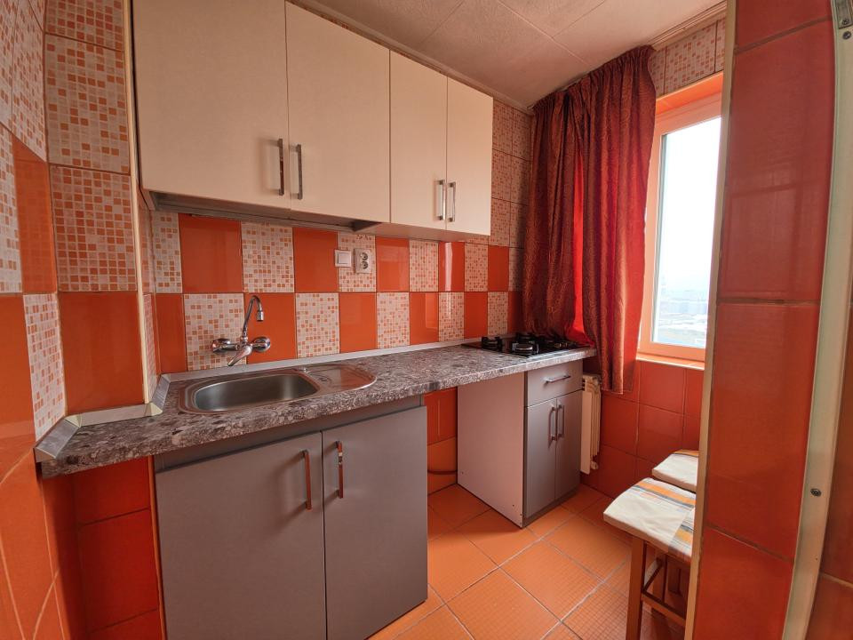 Garsonieră 30,14 mp total Zona Far Mobilată, utilată locuibilă