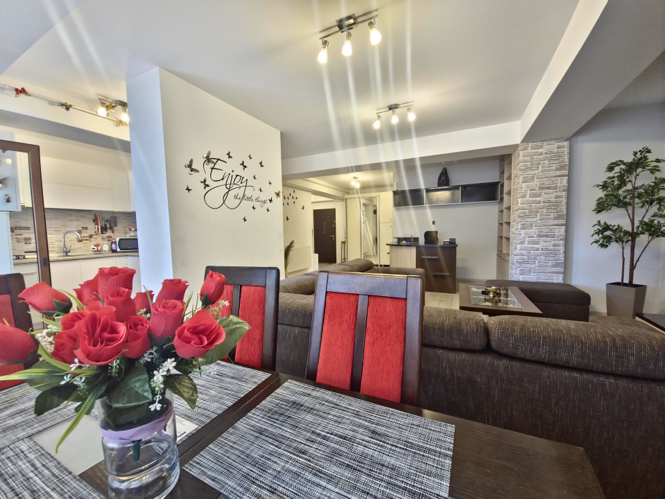 Compozitorilor apartament 3 camere Decomandat suprafata totala de 114 mp