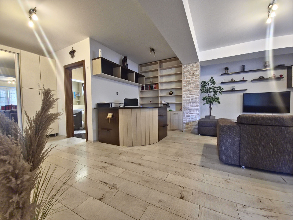 Compozitorilor apartament 3 camere Decomandat suprafata totala de 114 mp