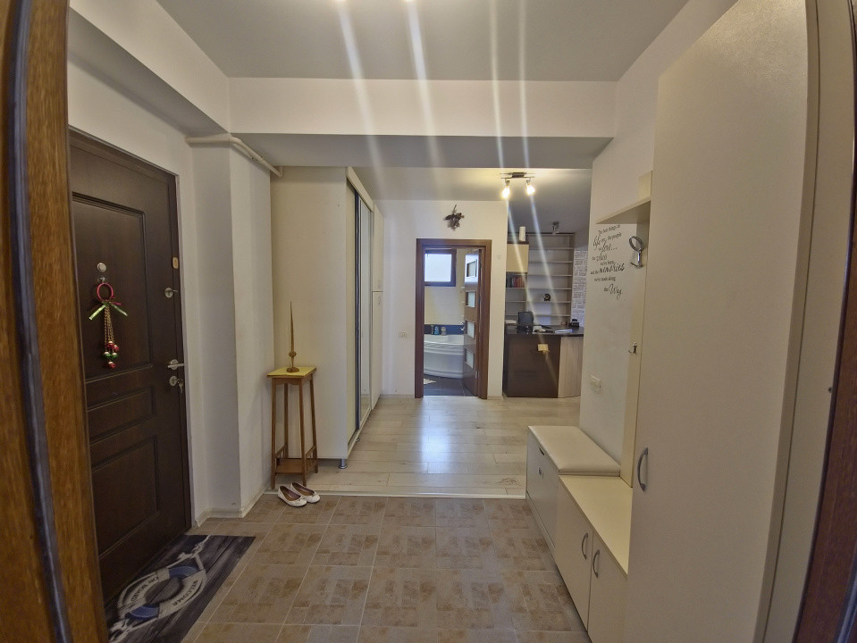 Compozitorilor apartament 3 camere Decomandat suprafata totala de 114 mp
