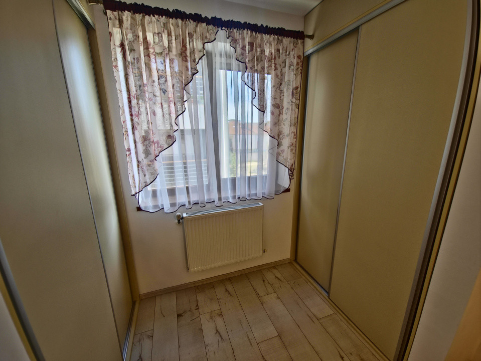 Compozitorilor apartament 3 camere Decomandat suprafata totala de 114 mp