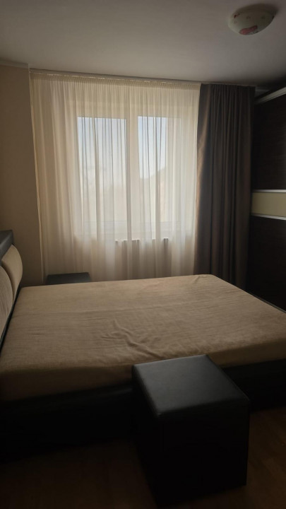 Gara aparatament 3 camere decomandat