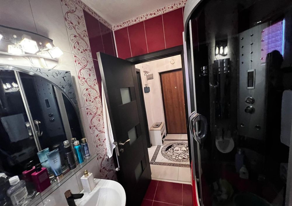 Tomis Plus apartament 2 camere semidecomandat