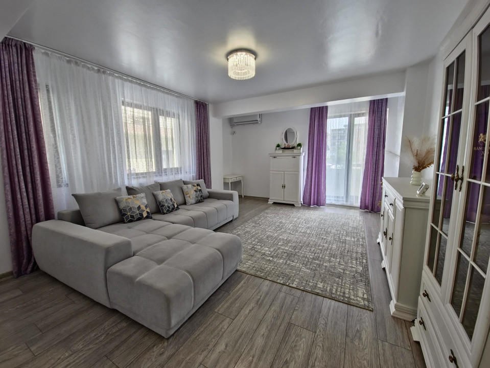 Tomis Plus apartament 2 camere decomandat cu lift si loc de parcare