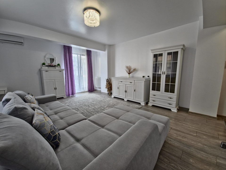 Tomis Plus apartament 2 camere decomandat cu lift si loc de parcare