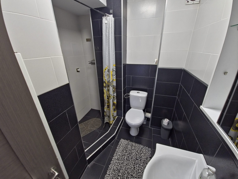 Tomis Plus apartament 2 camere decomandat cu lift si loc de parcare