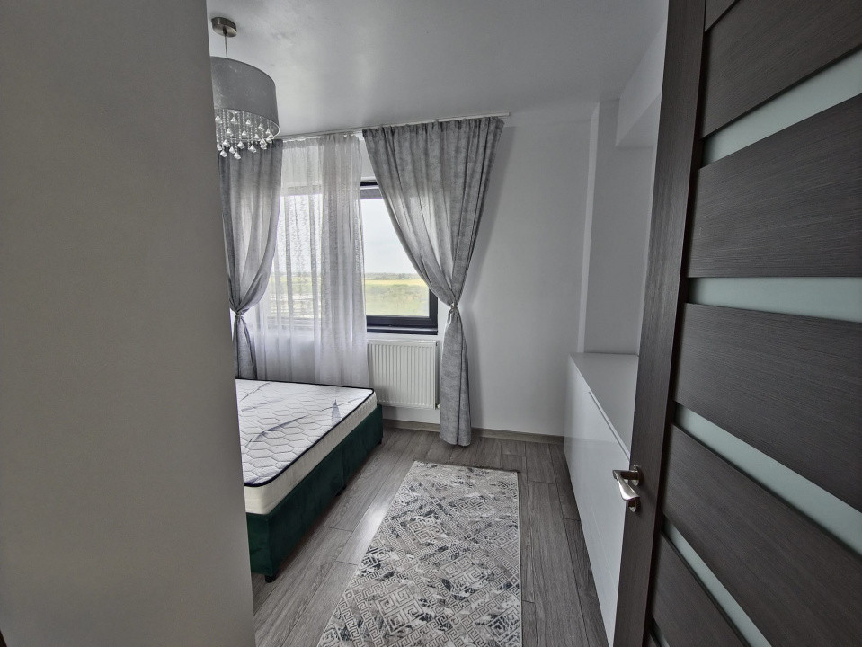 Tomis Plus apartament 2 camere decomandat cu lift si loc de parcare