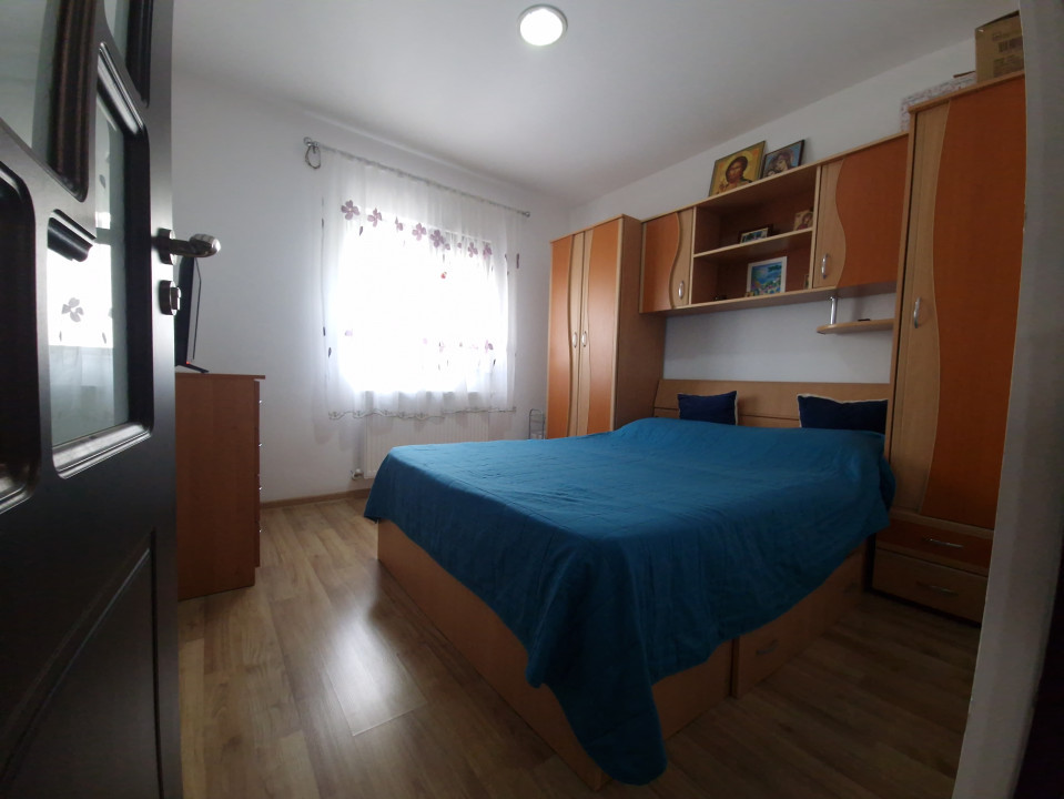 Mamia Nord Vila moderna  4 camere gradina si foisor