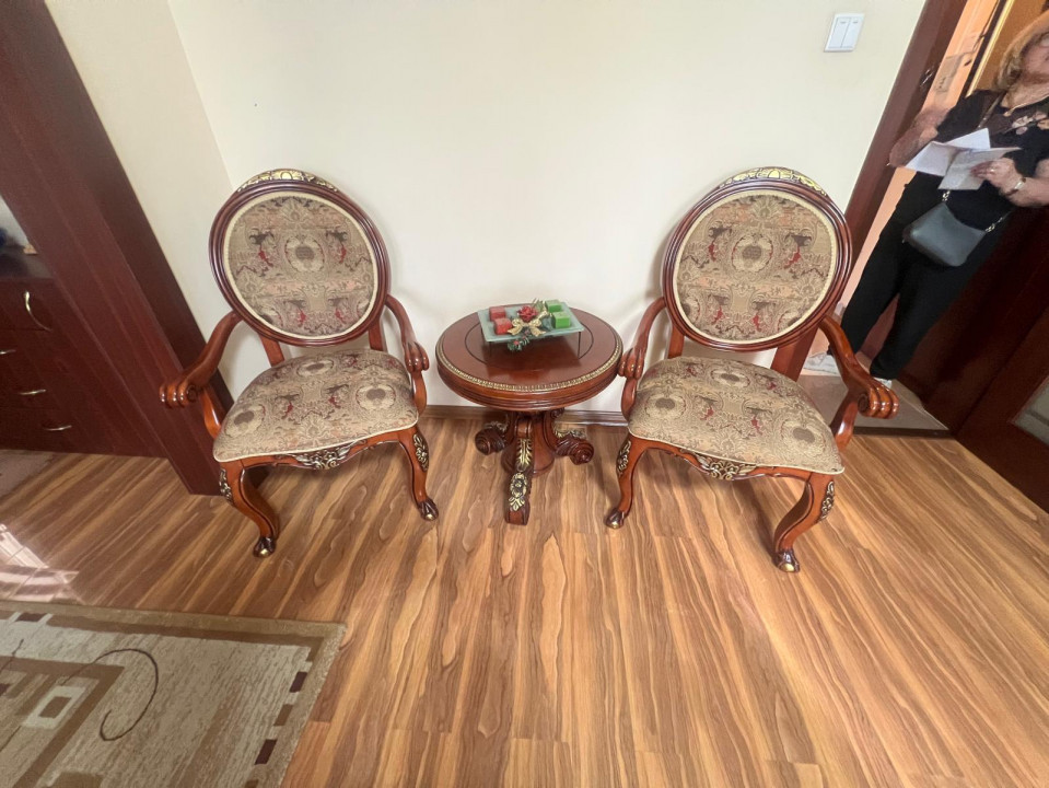 Tomis Nord zona restaurant Rustic apartament 4 camere semidecomandat termen lung