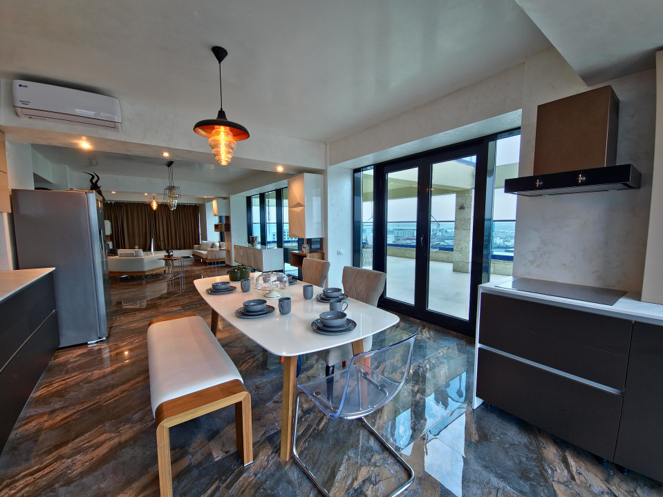 Mamaia Nord Penthouse 3 camere terasa 64 mp vedere panoramica lac si mare