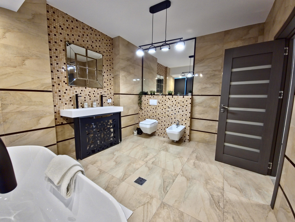 Mamaia Nord Penthouse 3 camere terasa 64 mp vedere panoramica lac si mare