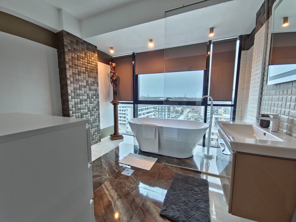 Mamaia Nord Penthouse 3 camere terasa 64 mp vedere panoramica lac si mare