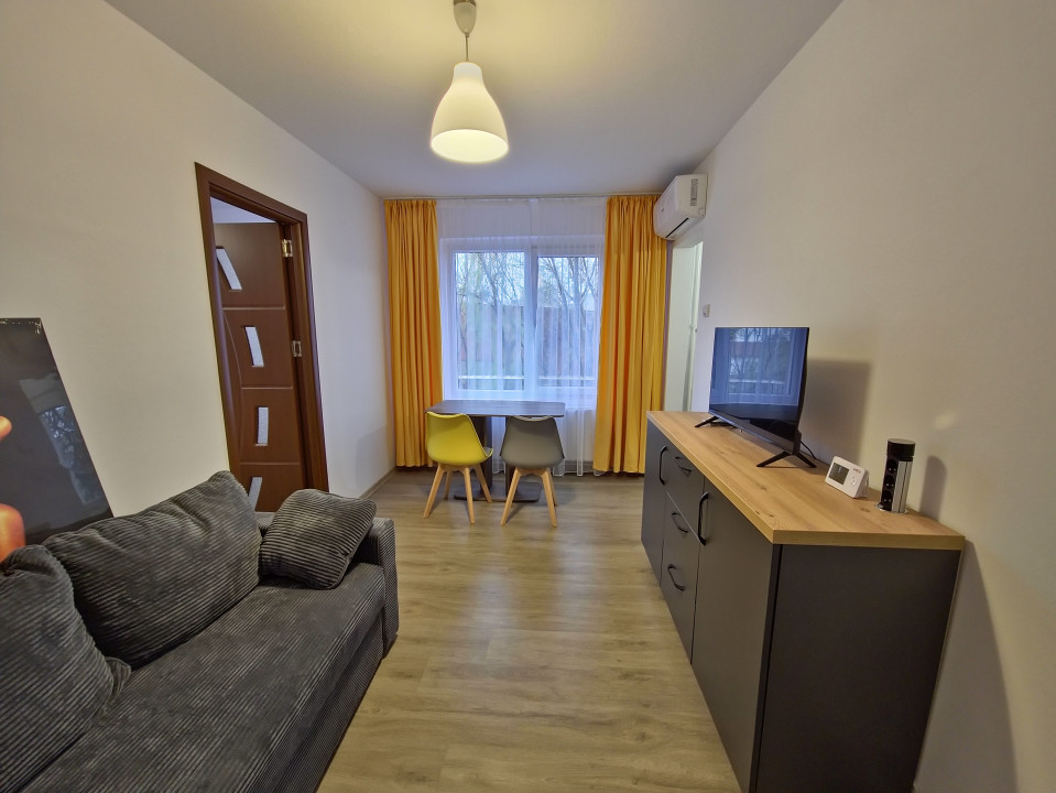 Tomis Nord Ciresica 2 camere mobilat utilat modern termen lung gaze