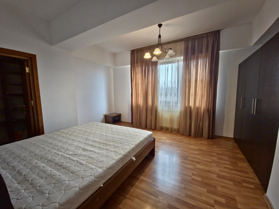 Trocadero Bloc Nou 3 Camere Termen Lung