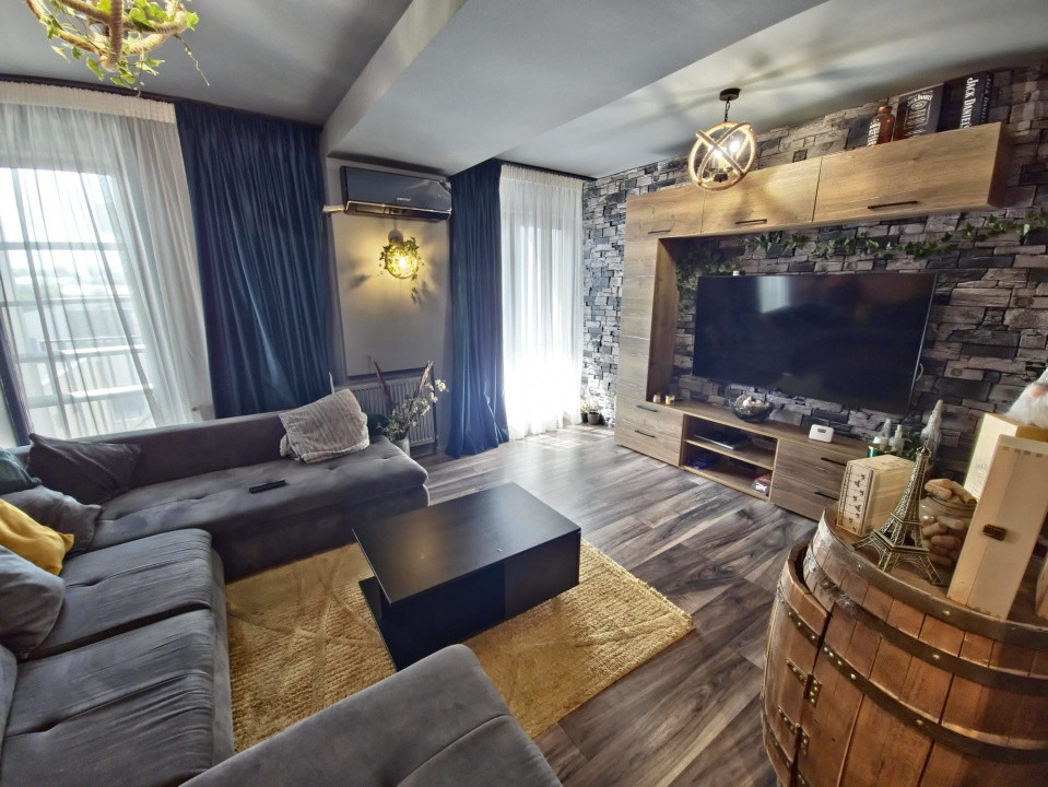 Compozitorilor apartament  2 camere primitoare,decomandat, cu loc de parcare