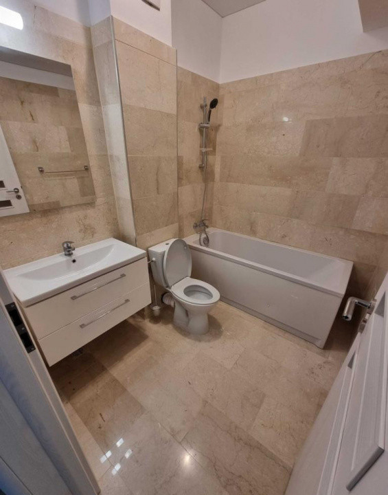 Campus apartament 3 camere decomandat termen lung, nou