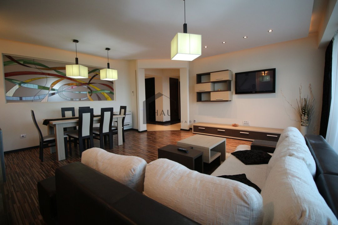 Apartament 3 camere 2 bai lux parcare subterana termen lung zona KM 5
