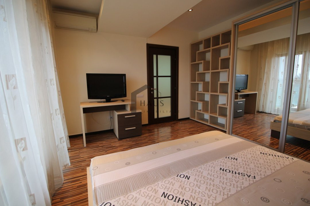 Apartament 3 camere 2 bai lux parcare subterana termen lung zona KM 5