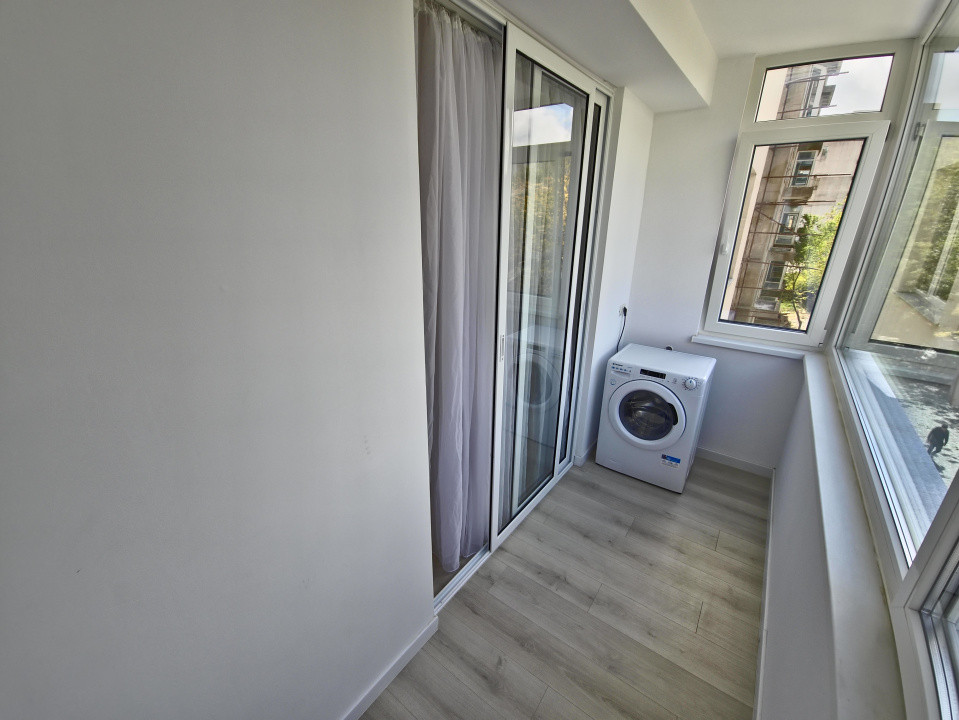FALEZA NORD 4 CAMERE VEDERE LA MARE TERMEN LUNG MOBILAT UTILAT LUX 