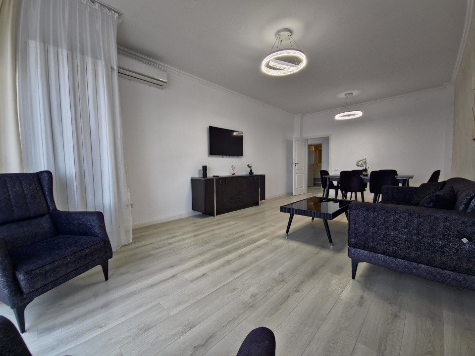 FALEZA NORD 4 CAMERE VEDERE LA MARE TERMEN LUNG MOBILAT UTILAT LUX 