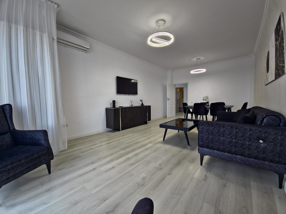 FALEZA NORD 4 CAMERE VEDERE LA MARE TERMEN LUNG MOBILAT UTILAT LUX 