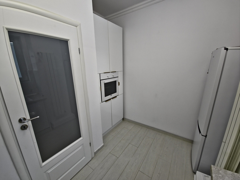 FALEZA NORD 4 CAMERE VEDERE LA MARE TERMEN LUNG MOBILAT UTILAT LUX 