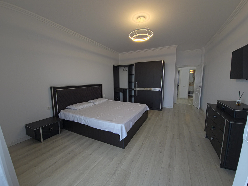 FALEZA NORD 4 CAMERE VEDERE LA MARE TERMEN LUNG MOBILAT UTILAT LUX 