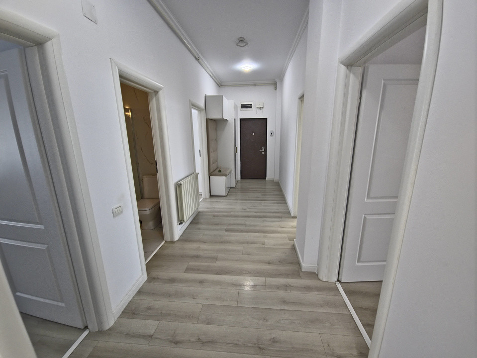 FALEZA NORD 4 CAMERE VEDERE LA MARE TERMEN LUNG MOBILAT UTILAT LUX 