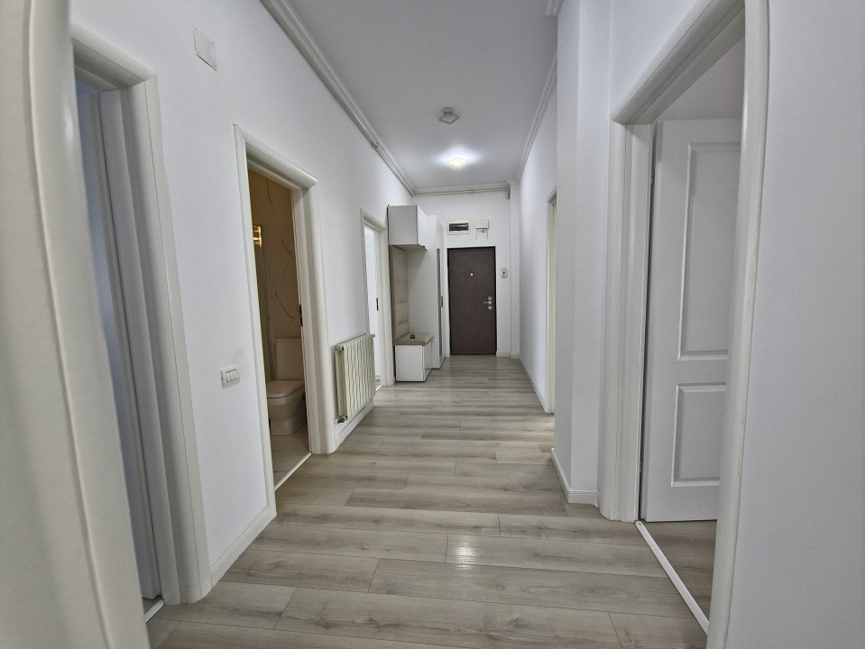 FALEZA NORD 4 CAMERE VEDERE LA MARE TERMEN LUNG MOBILAT UTILAT LUX 