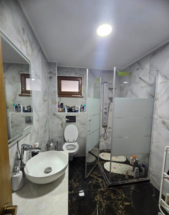 Mamaia Nord casa cocheta, se accepta si schimb auto