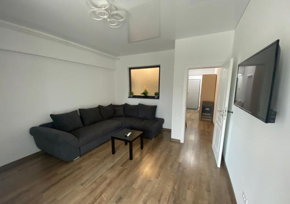 Mamaia Central apartament 2 camere bloc nou
