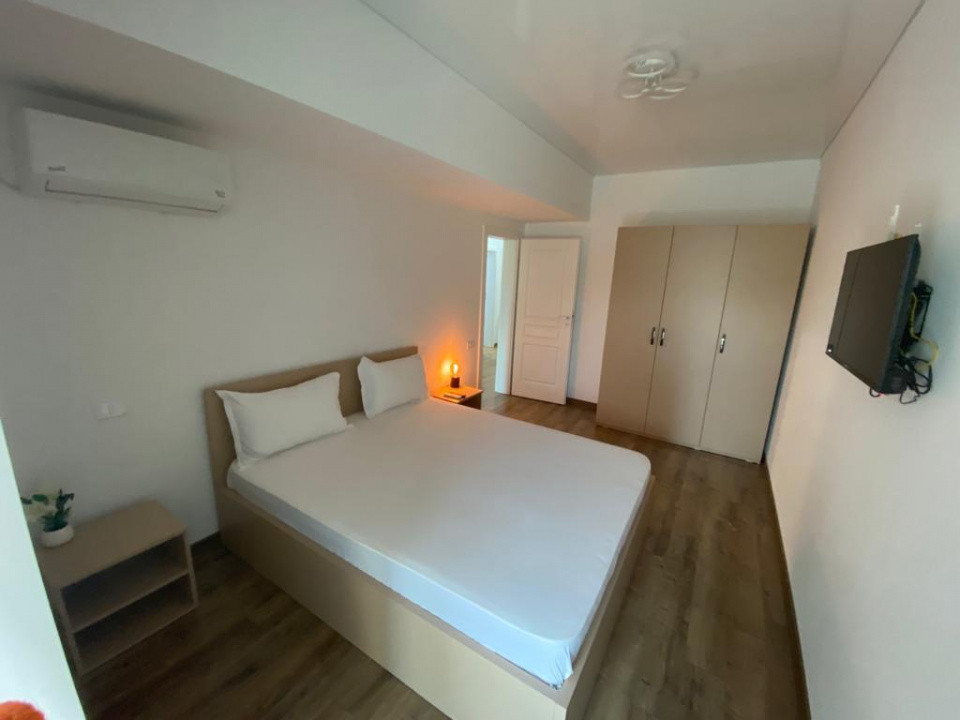 Mamaia Central apartament 2 camere bloc nou