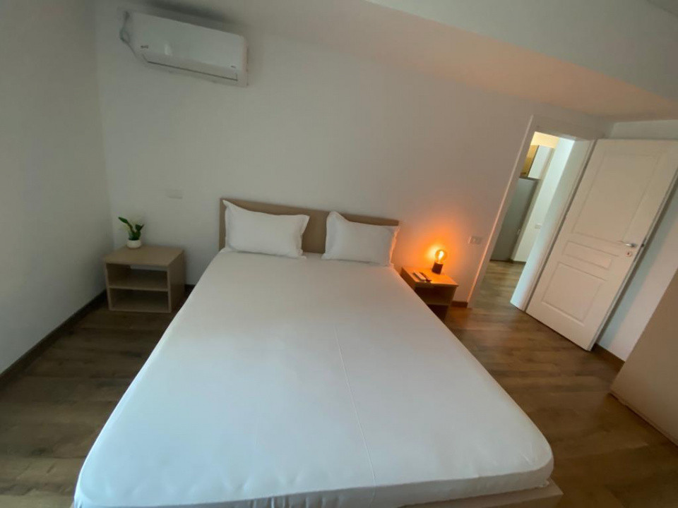 Mamaia Central apartament 2 camere bloc nou